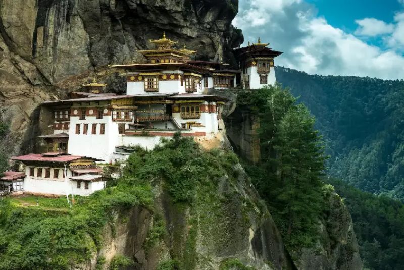 В Бутане обнаружили секретные государственные майнинговые фермы